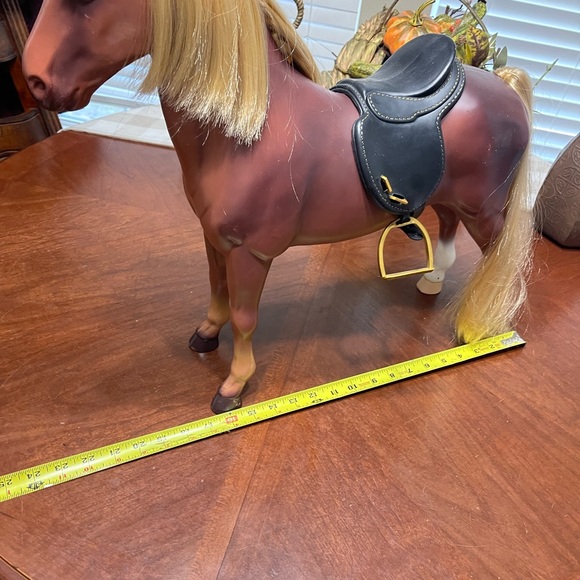 Our Generation Battat Horse 19-1/2” High 19” Long Vintage English Saddle - Picture 8 of 10